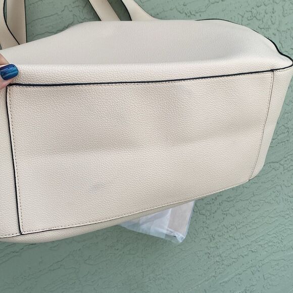 Victoria Secret Tote & Wristlet Wallet set Laser Cut Large NWT - Picture 10 of 16